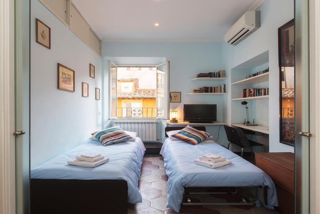 Holidays Banchi Vecchi Apartment Рим Экстерьер фото